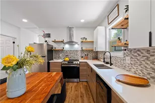 2352 Herring Rd SW, Atlanta, GA 30311 - Photo 10