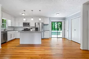 1131 Hershey Dr, Marietta, GA 30062 - Photo 8