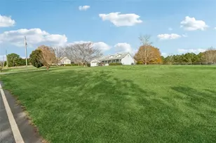 3825 Green Ave, Loganville, GA 30052 - Photo 10