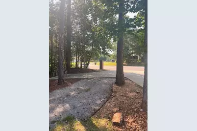 255 Emerald Pointe Drive, Carrollton, GA 30116 - Photo 2