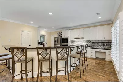 6310 Buckingham Place, Cumming, GA 30040 - Photo 10