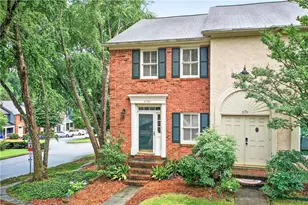 2197 Spring Walk Ct, Atlanta, GA 30341 - Photo 2