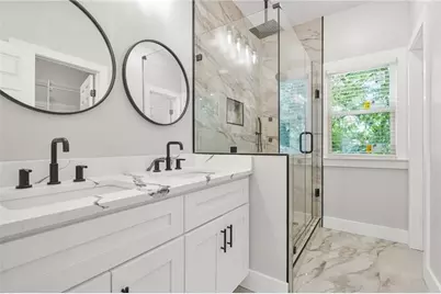 556 Paines Avenue NW, Atlanta, GA 30318 - Photo 16