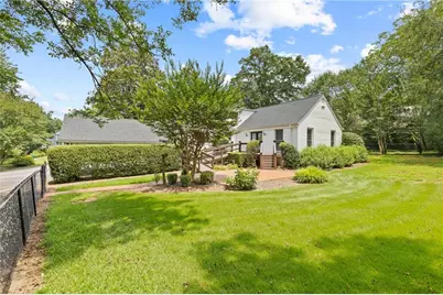 357 W Hightower Trail, Social Circle, GA 30025 - Photo 10