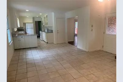 2380 Clairmont Road NE, Atlanta, GA 30329 - Photo 2