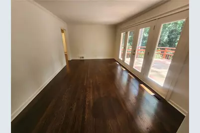 2380 Clairmont Road NE, Atlanta, GA 30329 - Photo 10