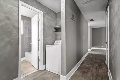 2436 Clarissa Drive NW, Atlanta, GA 30318 - Photo 20