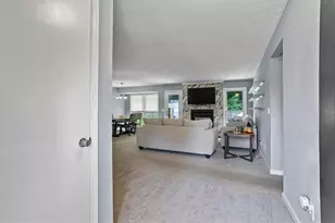 2711 Bluffton Rd, Buford, GA 30519 - Photo 6