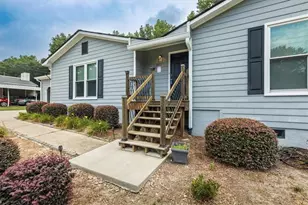 2711 Bluffton Rd, Buford, GA 30519 - Photo 4