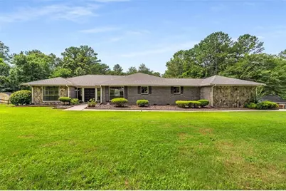 1535 Pathfinder Way SW, Lilburn, GA 30047 - Photo 2