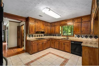 1535 Pathfinder Way SW, Lilburn, GA 30047 - Photo 12