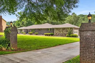 1535 Pathfinder Way SW, Lilburn, GA 30047 - Photo 2