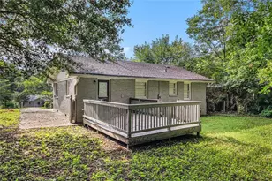 2191 Greystone Way, Decatur, GA 30032 - Photo 2