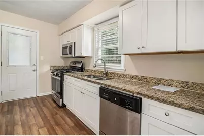 2191 Greystone Way, Decatur, GA 30032 - Photo 12
