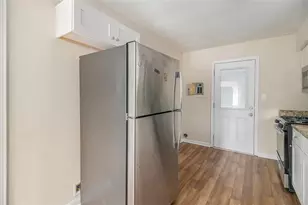 2191 Greystone Way, Decatur, GA 30032 - Photo 6