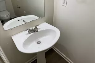 137 Solomon Dr, Ellenwood, GA 30294 - Photo 14