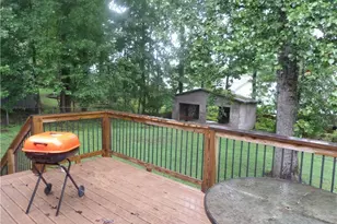 5774 Harbor Dr, Buford, GA 30518 - Photo 8