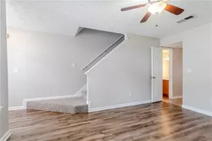 6559 Wellington Chase Ct, Lithonia, GA 30058 - Photo 8