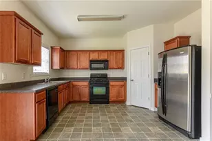 1908 Dilcrest Dr, Duluth, GA 30096 - Photo 4