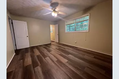 2275 Chestnut Log Loop, Lithia Springs, GA 30122 - Photo 8