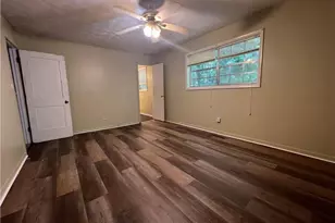 2275 Chestnut Log Loop, Lithia Springs, GA 30122 - Photo 8