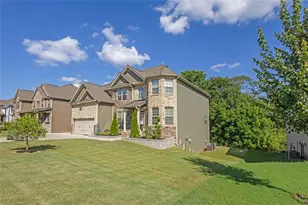 908 Rainsong Ct, Braselton, GA 30517 - Photo 2