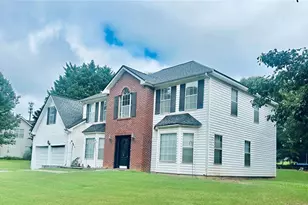 2167 Pixie Rose Ln, Loganville, GA 30052 - Photo 2