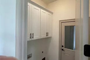 987 Kora Dr SW, Marietta, GA 30064 - Photo 8