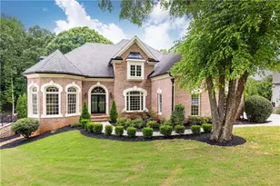 9360 Nesbit Lakes Dr, Alpharetta, GA 30022 - Photo 1