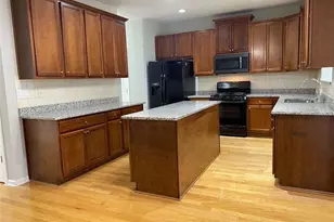 1295 Leisure Lake Dr, Lawrenceville, GA 30044 - Photo 8