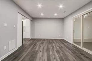 6544 River Park Dr, Riverdale, GA 30274 - Photo 10