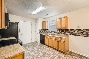 3599 Brookstone Way, Union City, GA 30291 - Photo 10