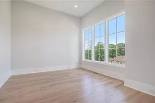 240 Traditions Dr, Alpharetta, GA 30004 - Photo 10