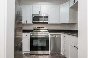 2870 Pharr Ct NW, Atlanta, GA 30305 - Photo 4