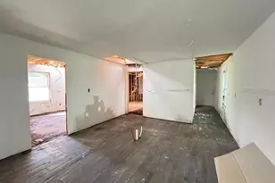 277 Barfield Ave SW, Atlanta, GA 30310 - Photo 6