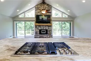 6632 Mountain Meadow Dr, Clermont, GA 30527 - Photo 14