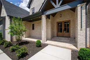 1136 Lexington Ridge Rd, Hoschton, GA 30548 - Photo 2