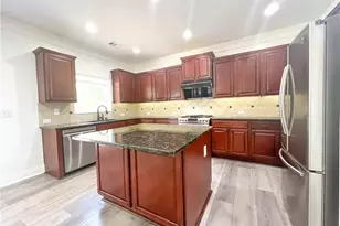 100 Daniel Creek Ln, Sugar Hill, GA 30518 - Photo 12