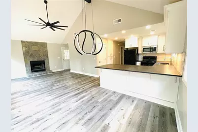 4440 Cary Drive, Snellville, GA 30039 - Photo 4