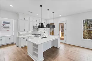 721 Keystone Dr, Woodstock, GA 30188 - Photo 6