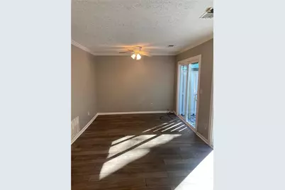 3559 Ashley Station Drive SW, Marietta, GA 30008 - Photo 4