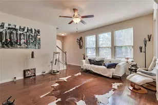 566 Jody Pl, Lilburn, GA 30047 - Photo 10