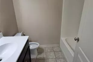 566 Jody Pl, Lilburn, GA 30047 - Photo 32