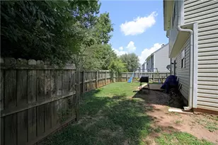 6874 Mahonia Pl, Lithonia, GA 30038 - Photo 24