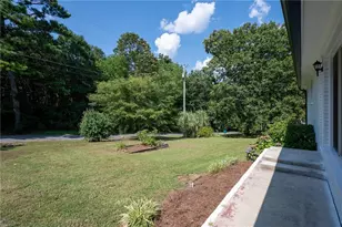 111 Nike Dr, Calhoun, GA 30701 - Photo 6