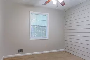 416 Pineburr Ln, Stone Mountain, GA 30087 - Photo 24