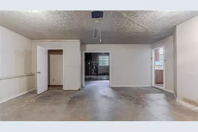 416 Pineburr Lane, Stone Mountain, GA 30087 - Photo 32