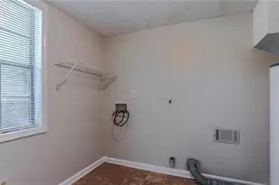 416 Pineburr Ln, Stone Mountain, GA 30087 - Photo 30