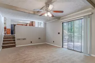 416 Pineburr Ln, Stone Mountain, GA 30087 - Photo 16