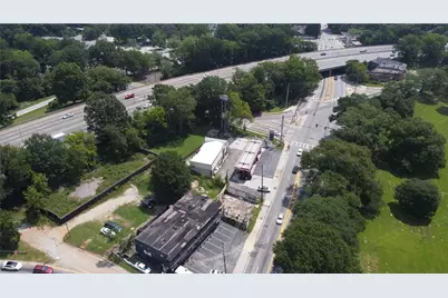 1823 M. L King Jr Drive, Atlanta, GA 30318 - Photo 10